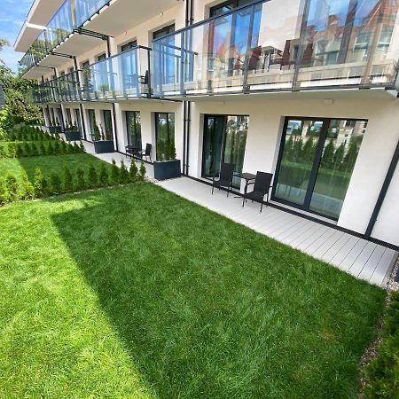 Przy Plazy - Z Prywatnym Ogrodkiem Rezydencja Niechorze Apartman Kültér fotó