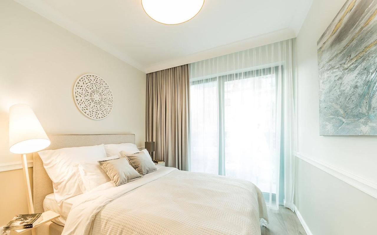 Przy Plazy - Z Prywatnym Ogrodkiem Rezydencja Niechorze Apartman Kültér fotó